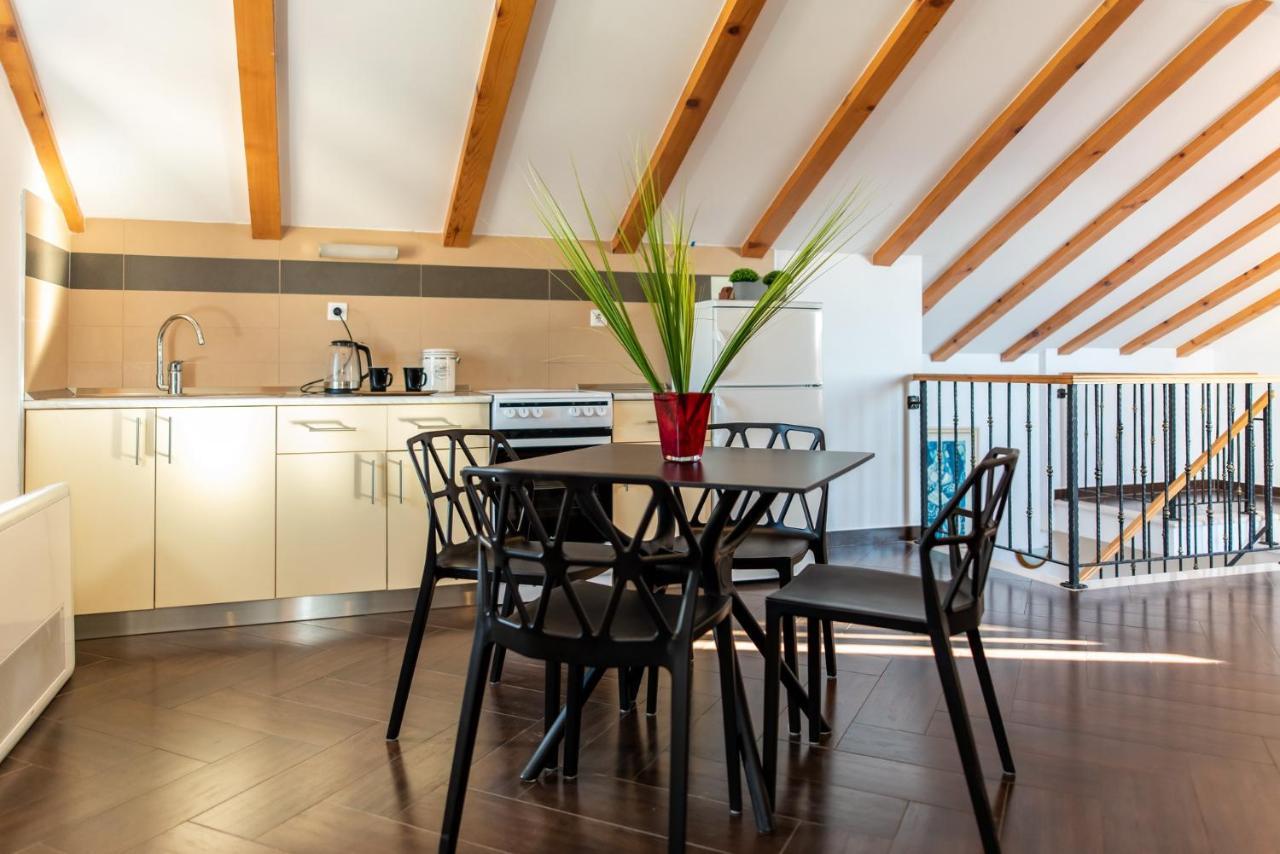 Apartments Sutalo ซัฟทัท ภายนอก รูปภาพ
