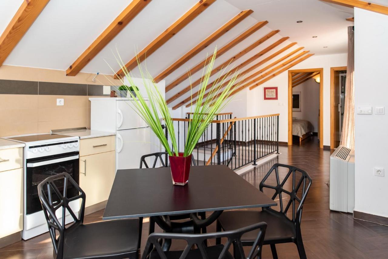 Apartments Sutalo ซัฟทัท ภายนอก รูปภาพ